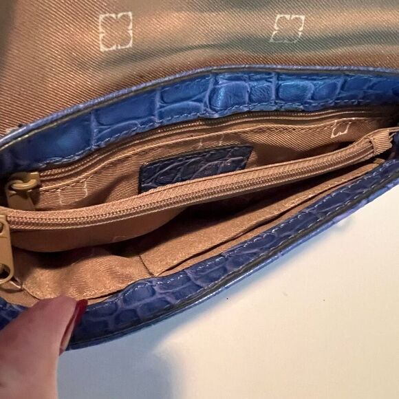 LIZ CLAIBORNE Handbag Wristlet Croc Embossed - Picture 6 of 11